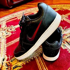 Mens Nike Air Casual Sneakers with rare purple check